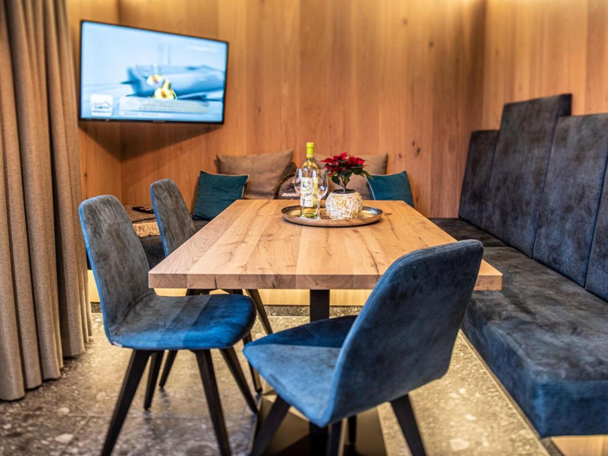 Holiday Resort Das Dorf, Wald Im Pinzgau Ngoại thất bức ảnh